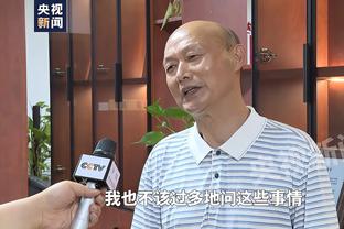 乌度卡：狄龙最后想抢断詹姆斯 这并不是明智的决定